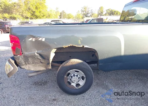 2008 Chevrolet Silverado 2500Hd Work Truck z USA, uszkodzony, nr VIN 1GCHK24K78E109557